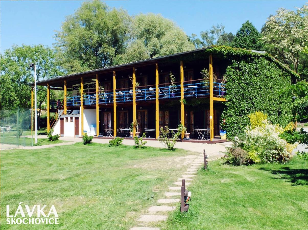 Lavka Park Skochovice Hotell Vrané nad Vltavou Exteriör bild