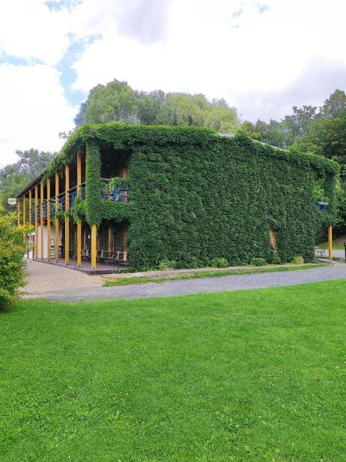 Lavka Park Skochovice Hotell Vrané nad Vltavou Exteriör bild
