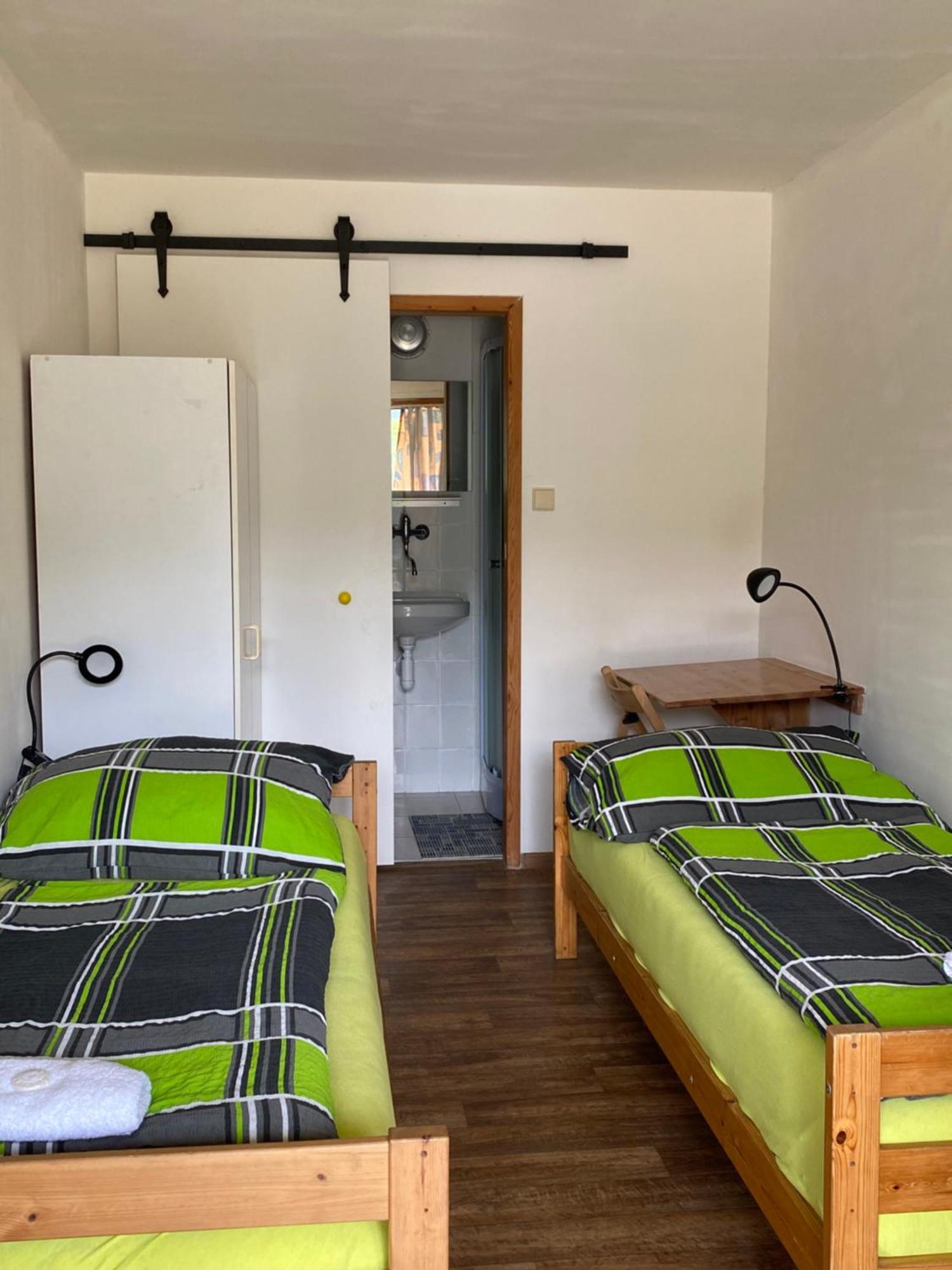 Lavka Park Skochovice Hotell Vrané nad Vltavou Exteriör bild